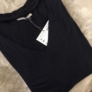 V-Neck Choker Shirt